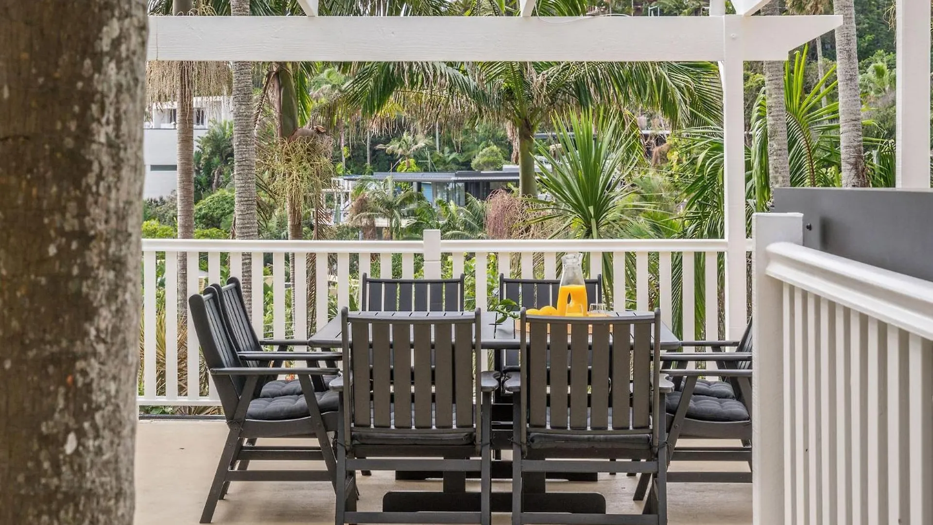 Holiday home Upper Decks Villa Byron Bay
